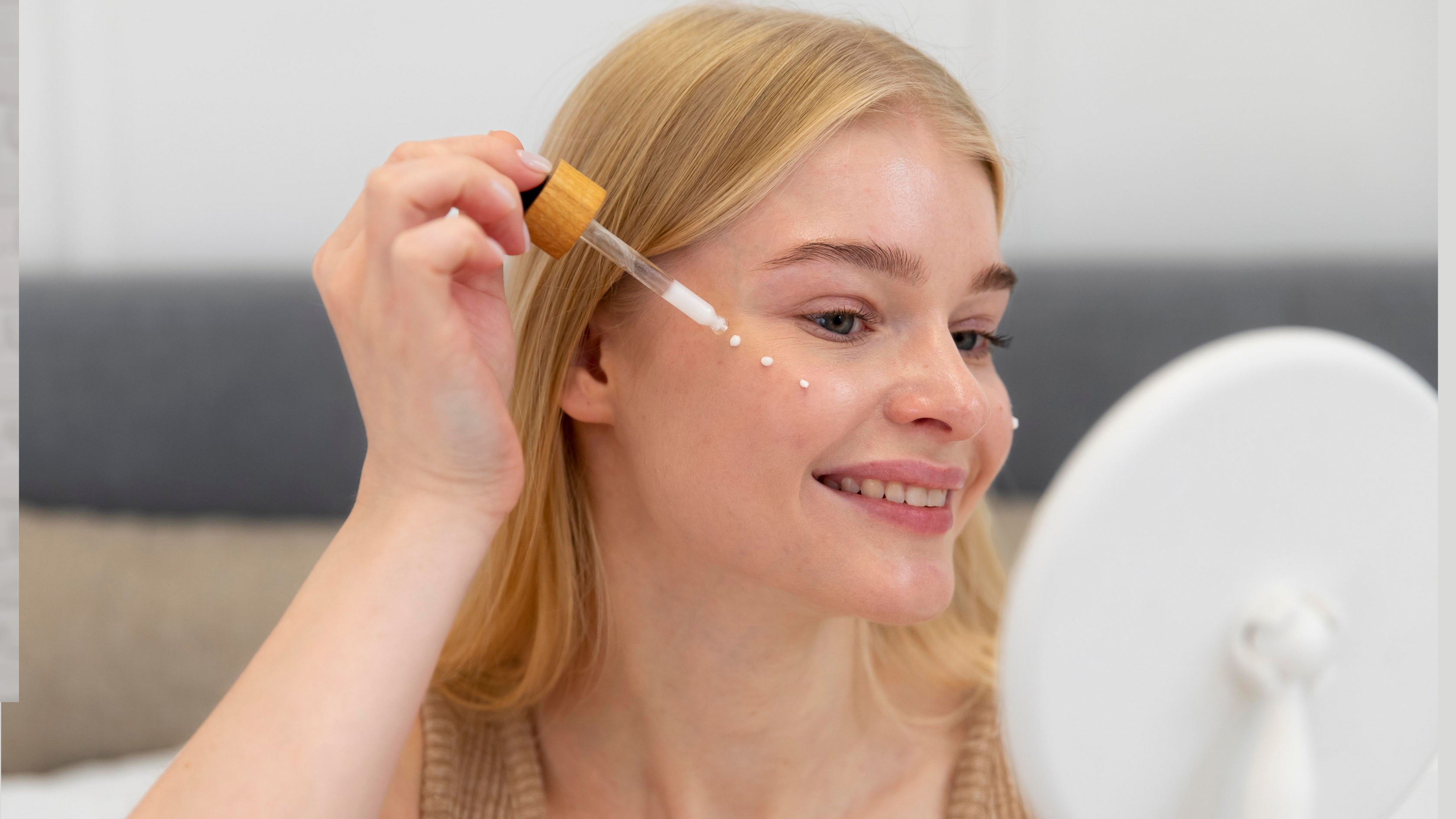 Is Hyaluronic Acid Good For Acne — Here's How To Use It